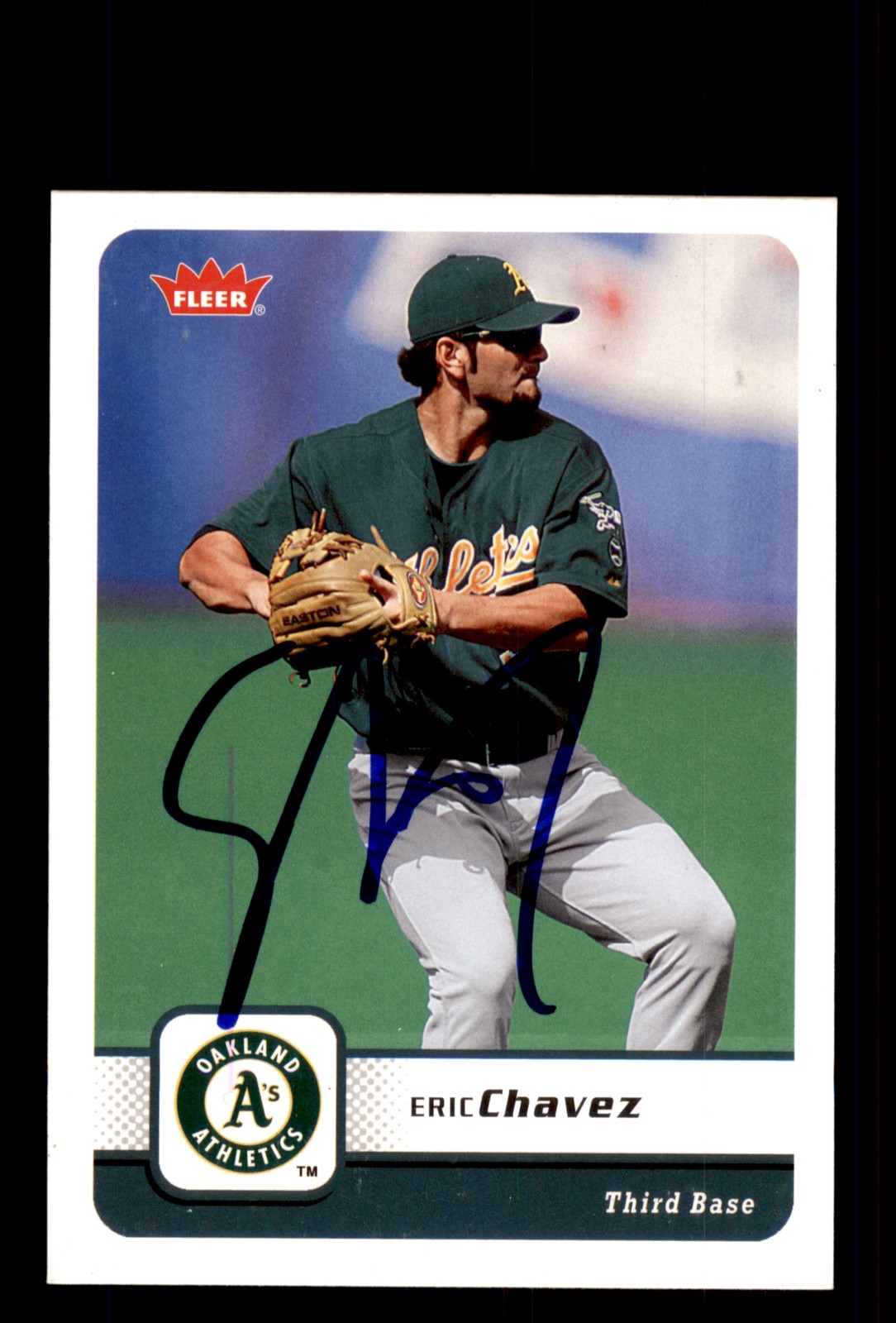 Signed Baseball Card Auto 2006 Fleer #33 Eric Chavez Oakland Athletics