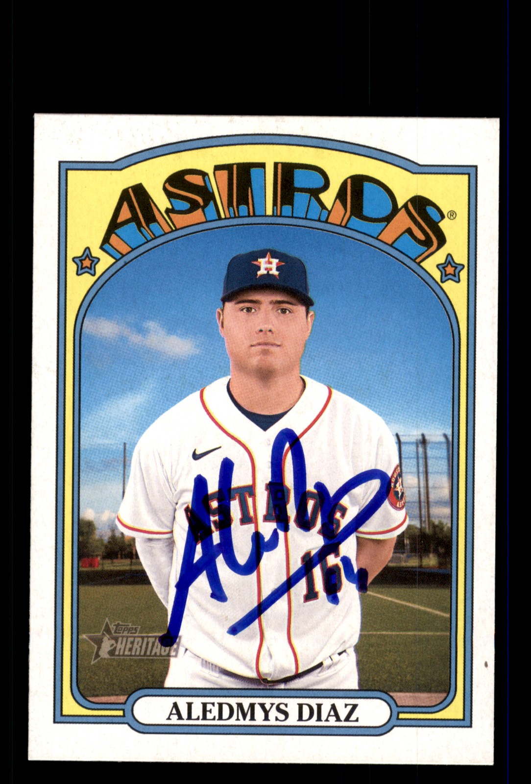 Signed Baseball Card Auto Aledmys Diaz 2021 Topps Heritage #553 Houston Astros