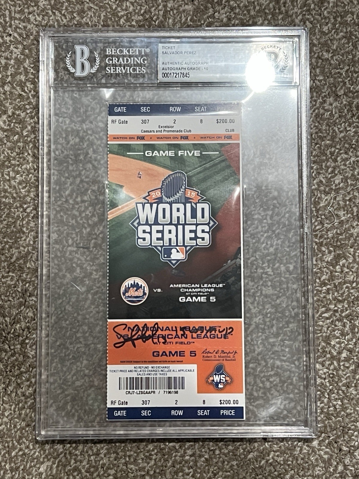 2015 WORLD SERIES GAME 5 ROYALS SIGNED TICKET AUTO SALVADOR PEREZ MVP BAS COA