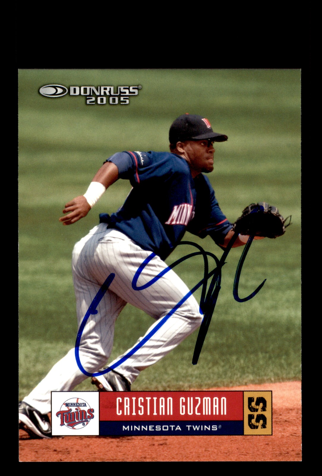 Signed Baseball Card Auto Cristian Guzman 2005 Donruss #235 Minnesota Twins