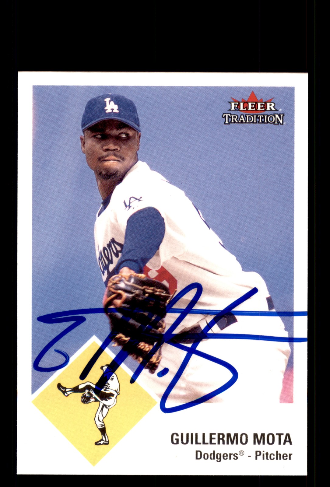 Signed Baseball Card Auto Guillermo Mota 2003 Fleer Tradition #U150 Dodgers