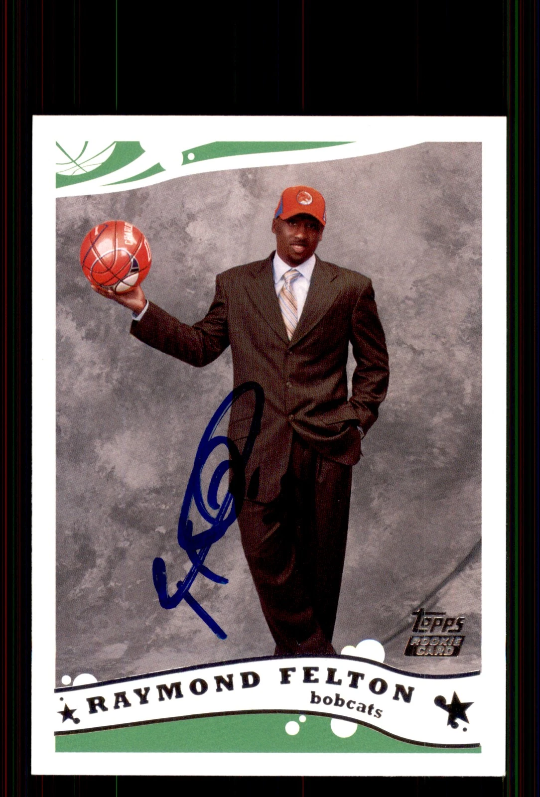 Signed Basketball Card Auto Raymond Felton 2005-06 Topps #225 Charlotte Bobcats