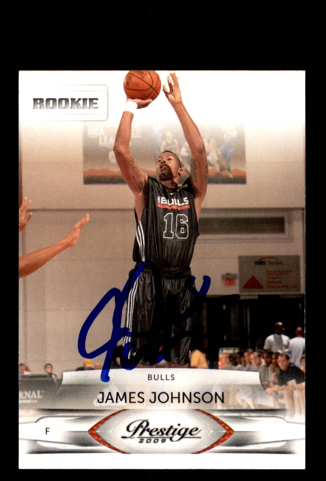Signed Basketball Card Auto James Johnson 2009-10 Panini Prestige #166 Bulls