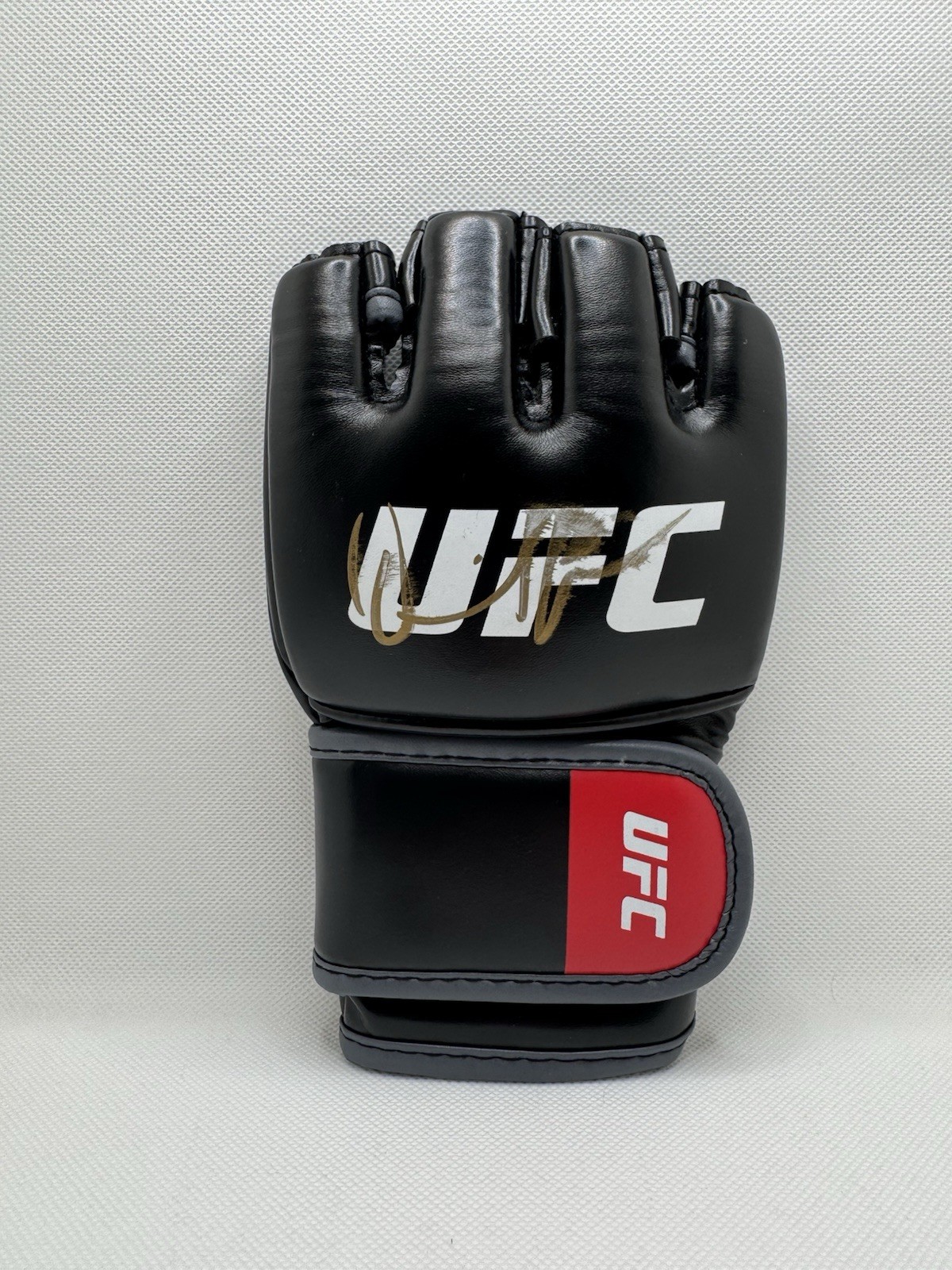DANIEL CORMIER SIGNED UFC GLOVE PSA/DNA COA MMA AUTOGRAPH FIGHTER CHAMP DC READ
