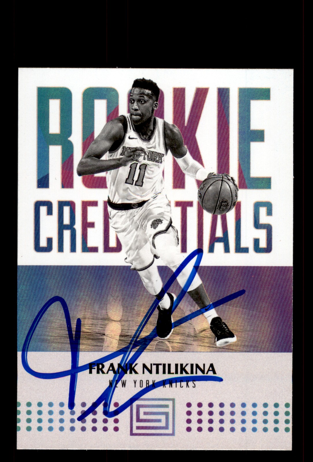 Signed Basketball Card Auto Frank Ntilikina 2017-18 Panini Status #38 Knicks