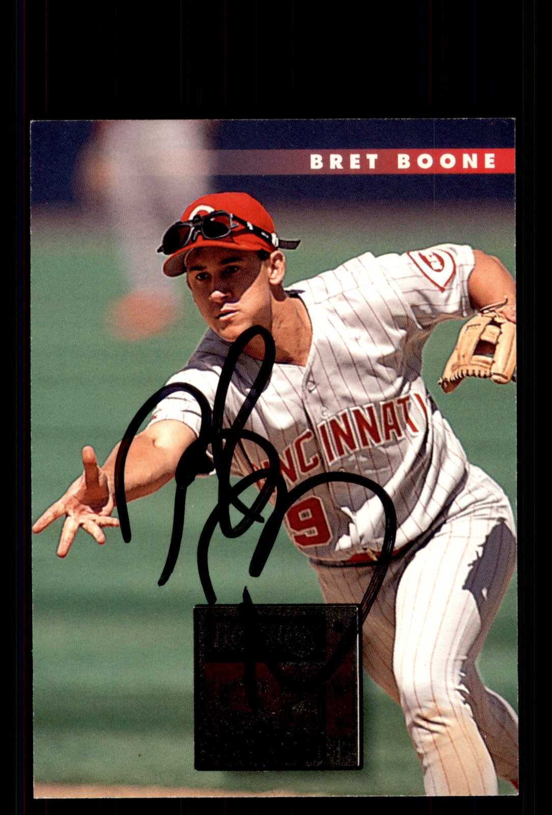 Signed Baseball Card Auto Bret Boone 1996 Donruss #178 Cincinnati Reds