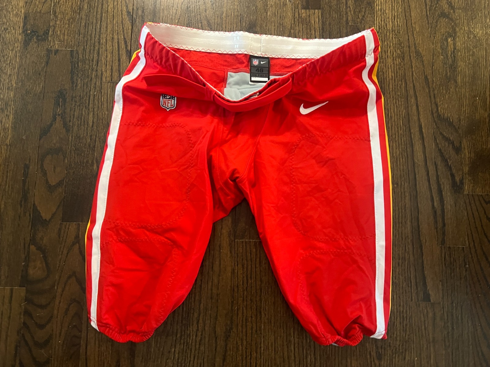 2022 GAME ISSUED KANSAS CITY CHIEFS FOOTBALL PANTS * NOT USED * RED SIZE 46