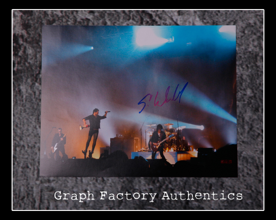 GFA Stone Temple Pilots * SCOTT WEILAND * Signed 11x14 Photo PROOF COA
