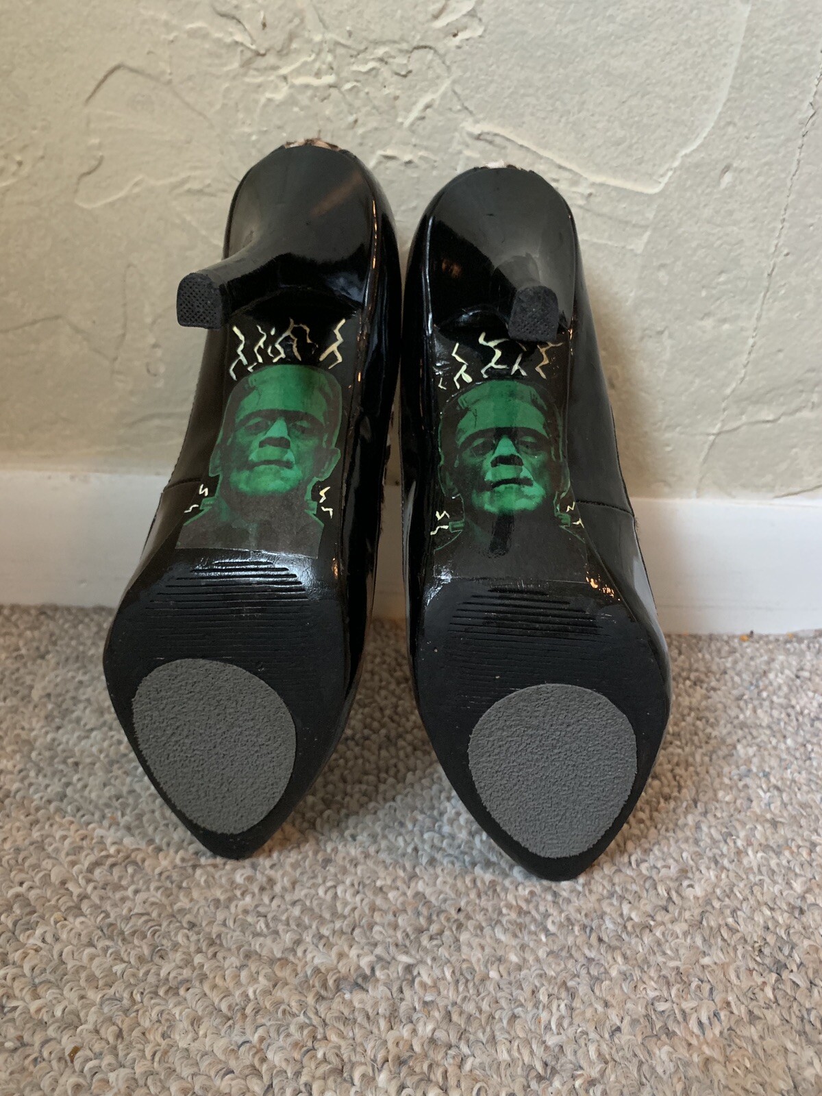 WHITE HOUSE/BLACK MARKET Rockabilly Custom Frankenstein Cheetah Pumps 8.5 M