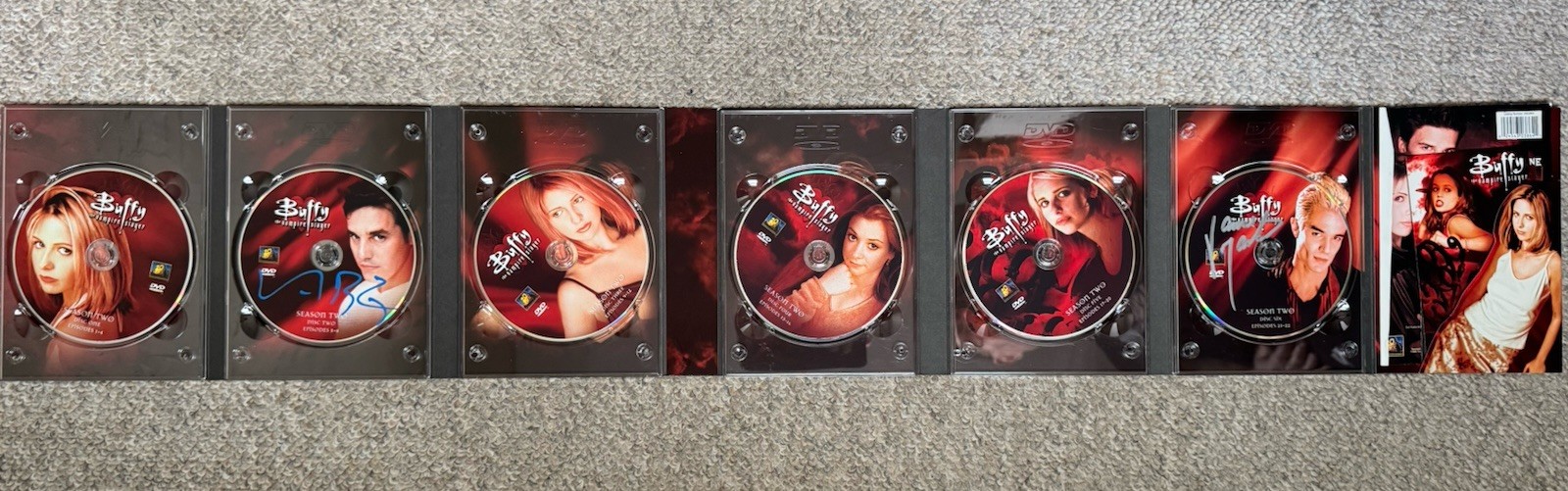 Buffy the Vampire Slayer Season 2 DVD SIGNED NICHOLAS BRENDON AUTOGRAPH MARSTERS