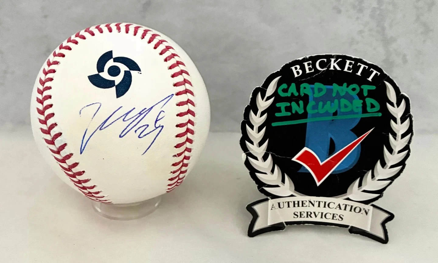 Kazuma Okamoto Signed WBC Baseball 2026 WBC Team Japan Beckett BAS COA