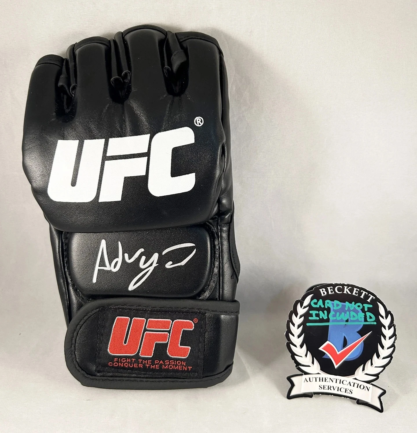 Adrian Yanez Signed UFC Glove Beckett BAS COA