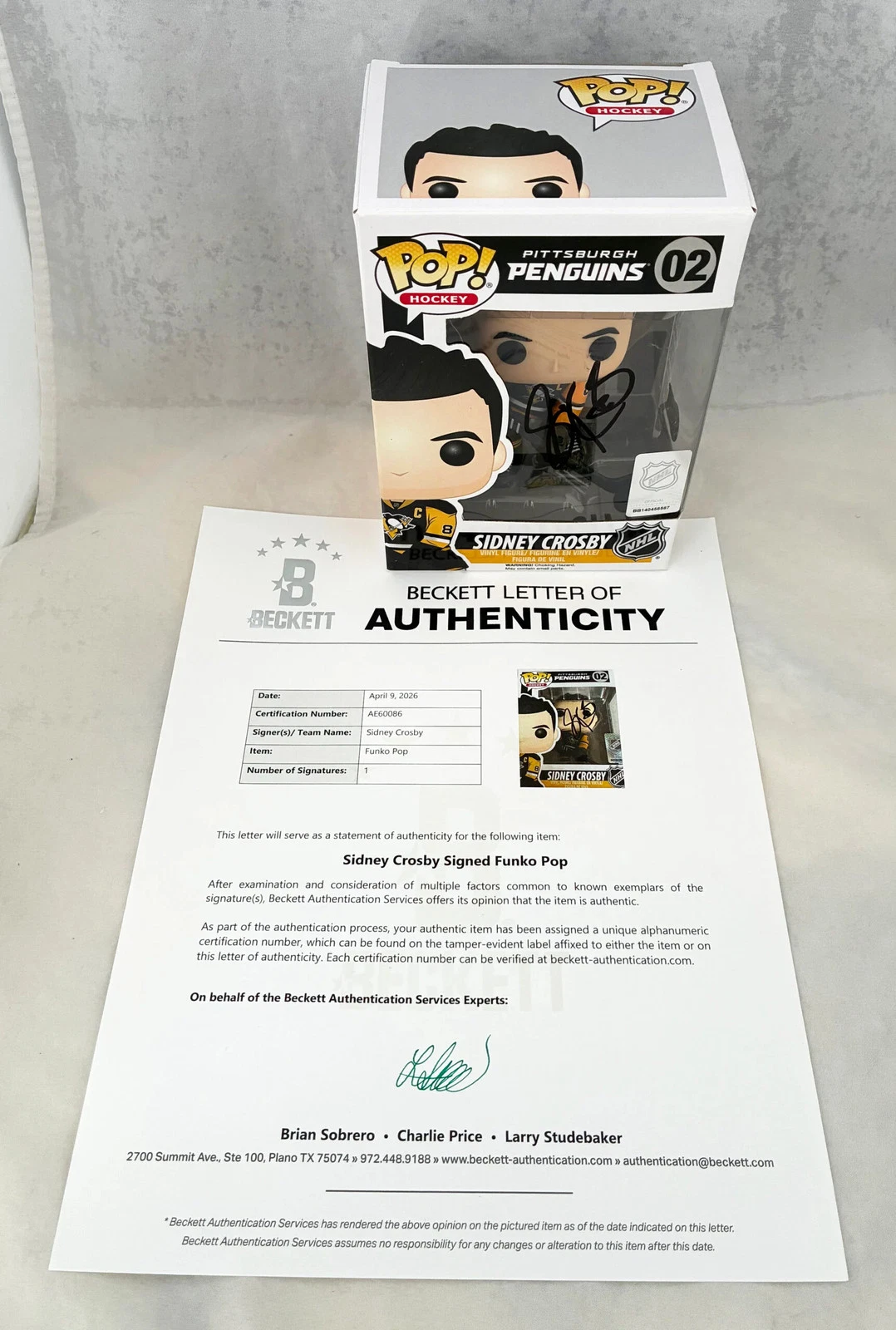 Sidney Crosby Signed Funko Pop Pittsburgh Penguins Beckett BAS COA
