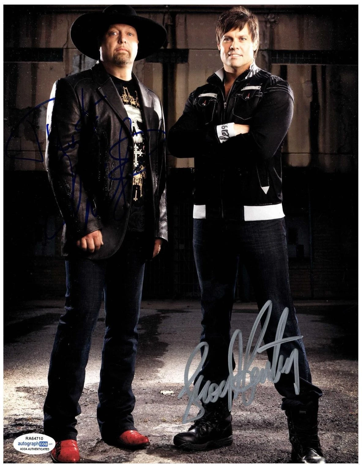 MONTGOMERY GENTRY AUTOGRAPH AUTOGRAPHED 11×14 PHOTO TROY GENTRY EDDIE MONTGOMERY COLLECTIBLE MEMORABILIA