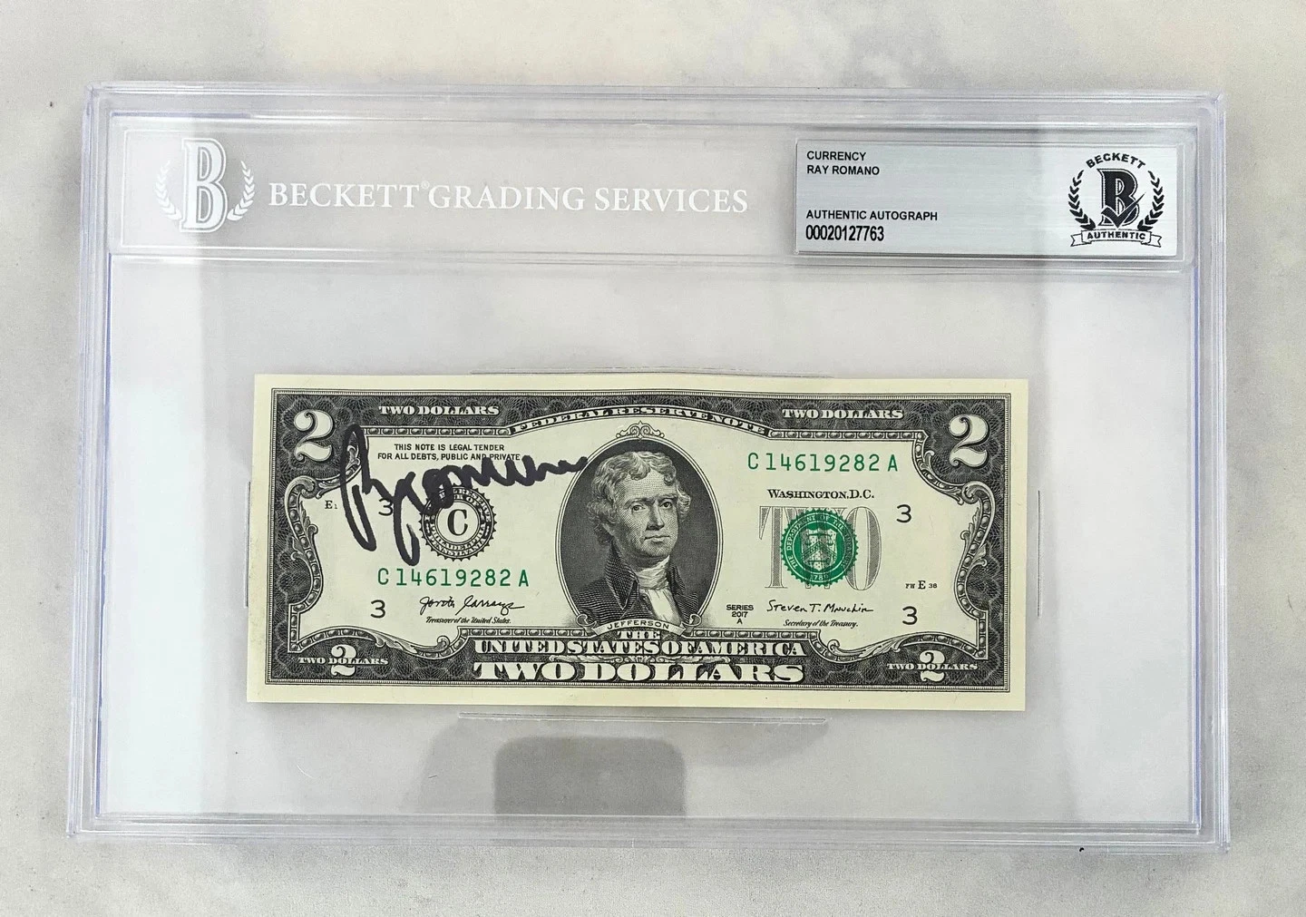 Ray Romano Signed $2 Bill US Currency Beckett BAS COA