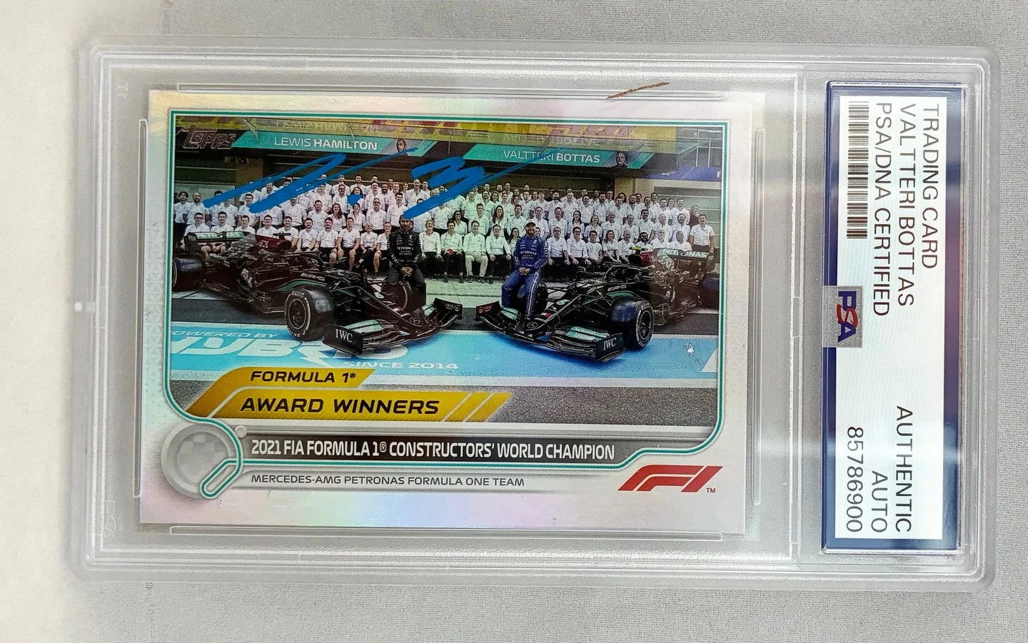 Valtteri Bottas Signed Card 2022 Topps Chrome F1 #197 PSA/DNA COA