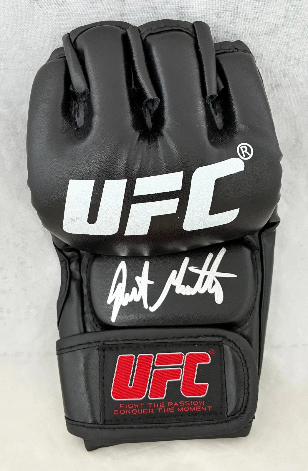 Justin Gaethje Signed UFC Glove JSA 9 COA