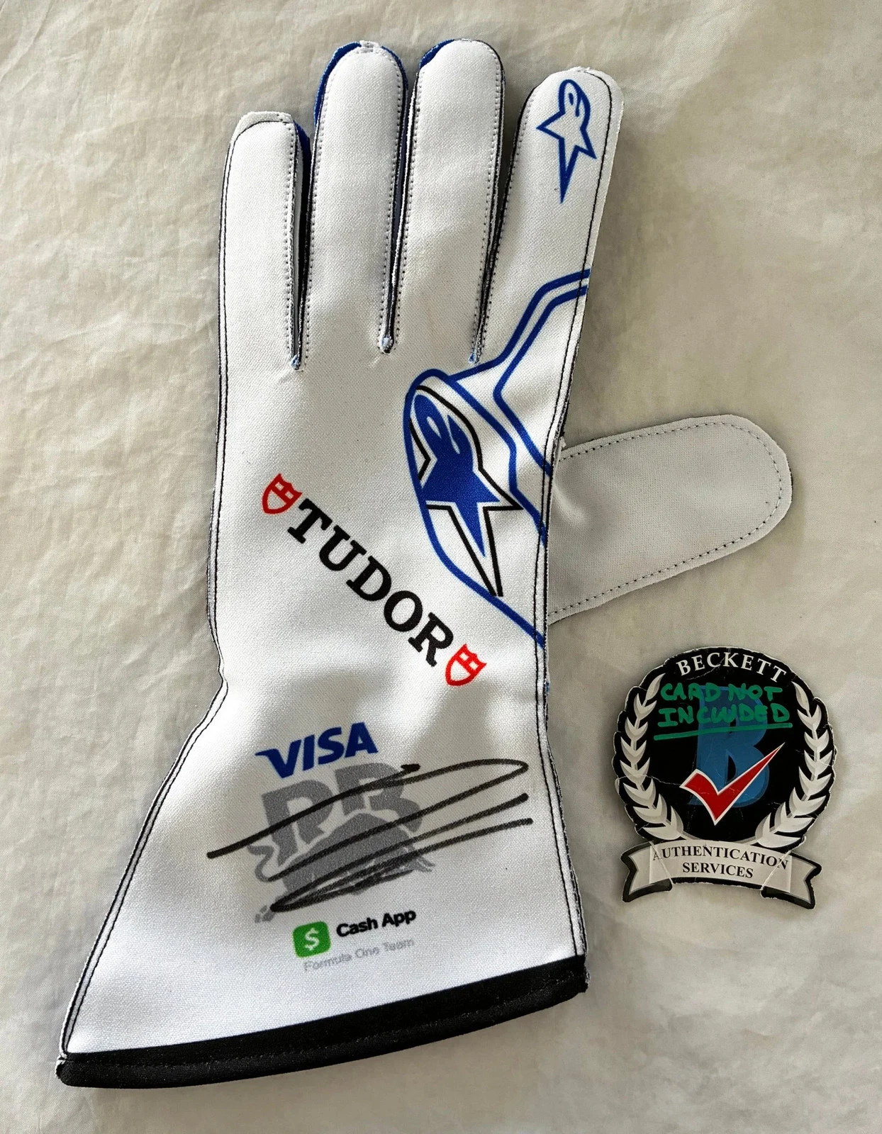 Arvid Lindblad Signed Racing Glove Visa Cash App Racing Bulls Formula 1 F1 Be...