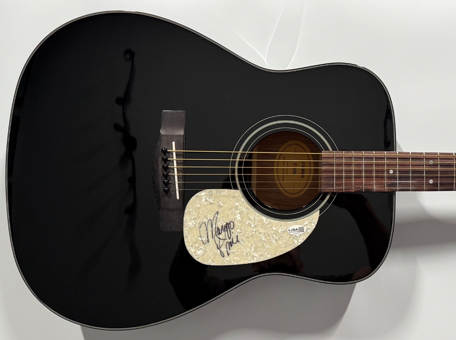 Margo Price JSA Autograph Signed Guitar Yamaha Acoustic