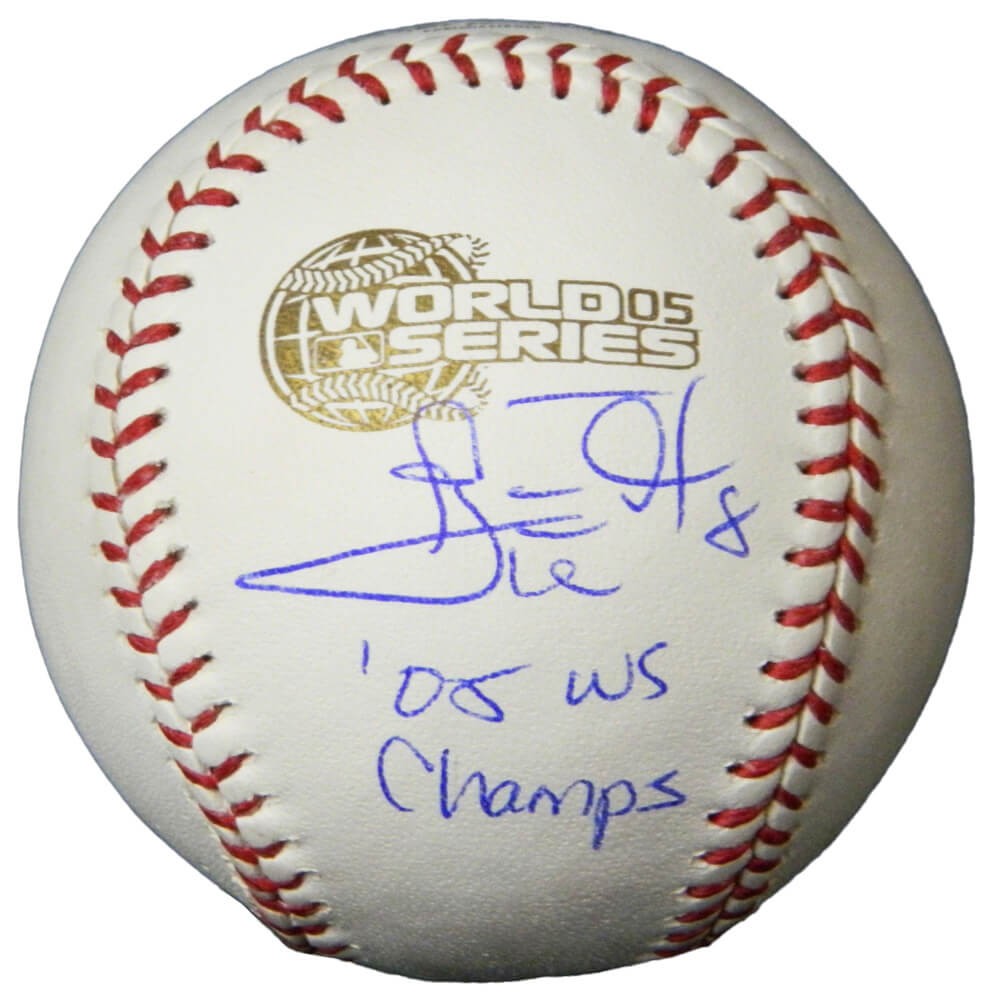 CARL EVERETT Signed Rawlings 2005 World Series Baseball w/05 WS Champs -SCHWARTZ
