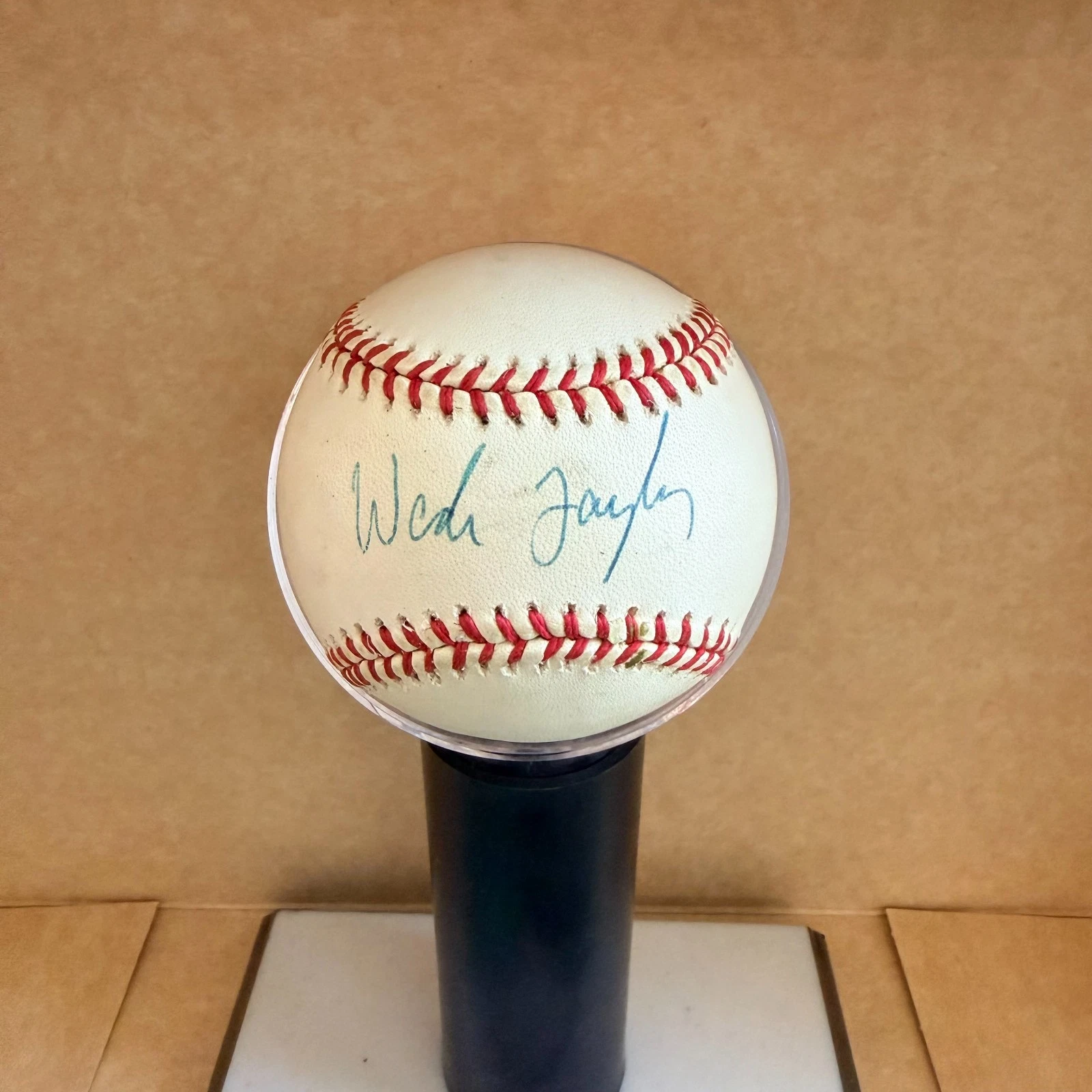 WADE TAYLOR NEW YORK YANKEES  SIGNED A.L BASEBALL BECKETT AUTH