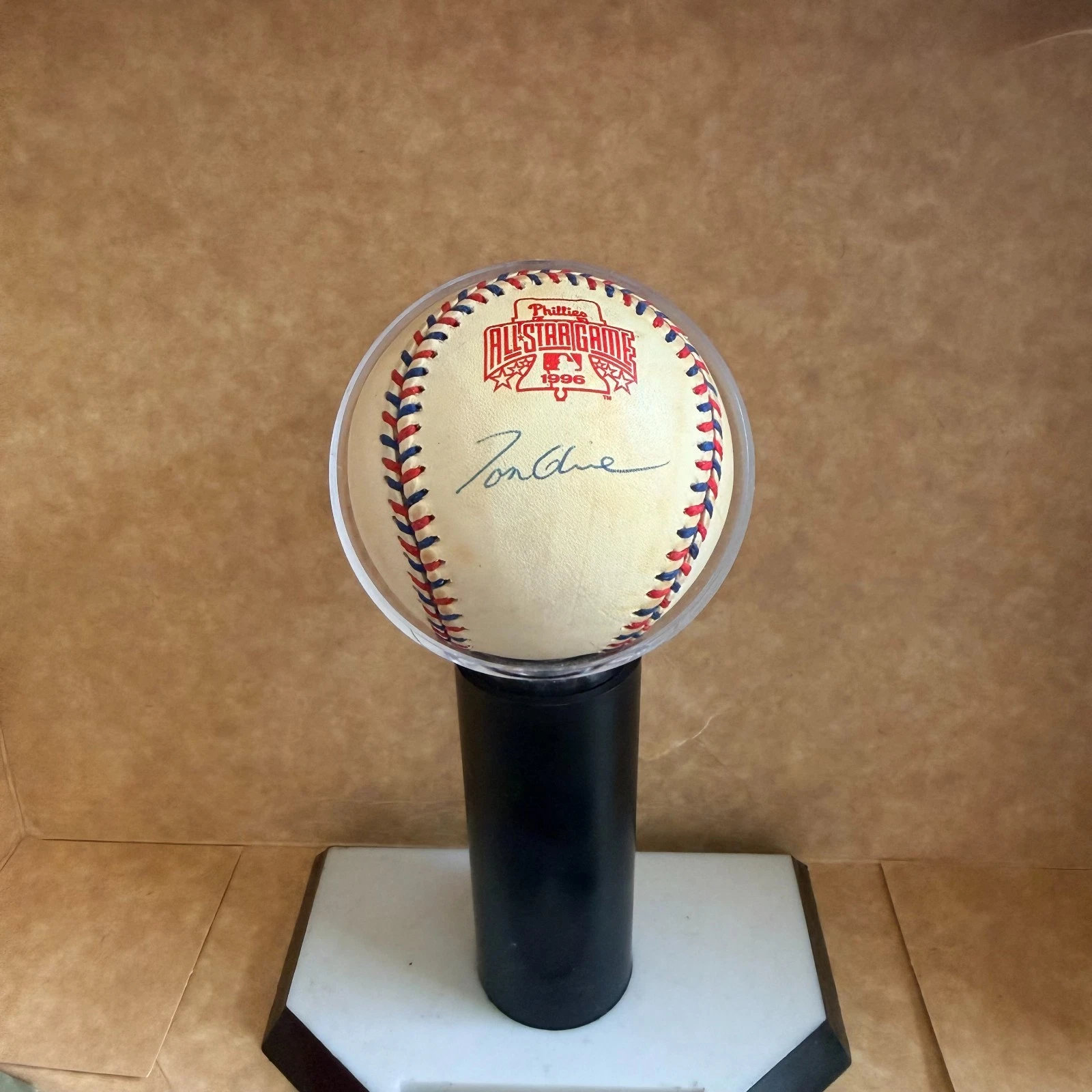 TOM GLAVINE BRAVES SIGNED AUTOGRAPHED RARE 1996 BASEBALL PSA AUTH
