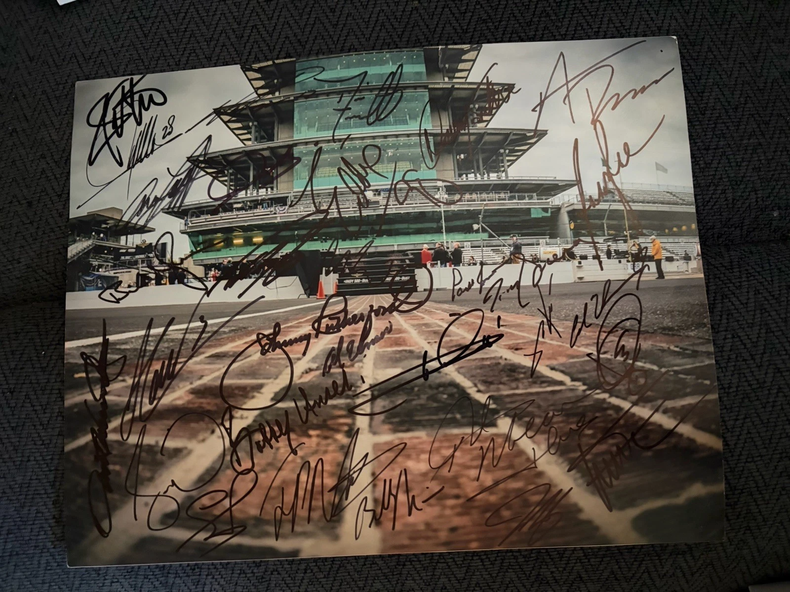 31 Winners Signed 11x14 Indianapolis Indy 500 Photo Andretti Unser Mears Foyt