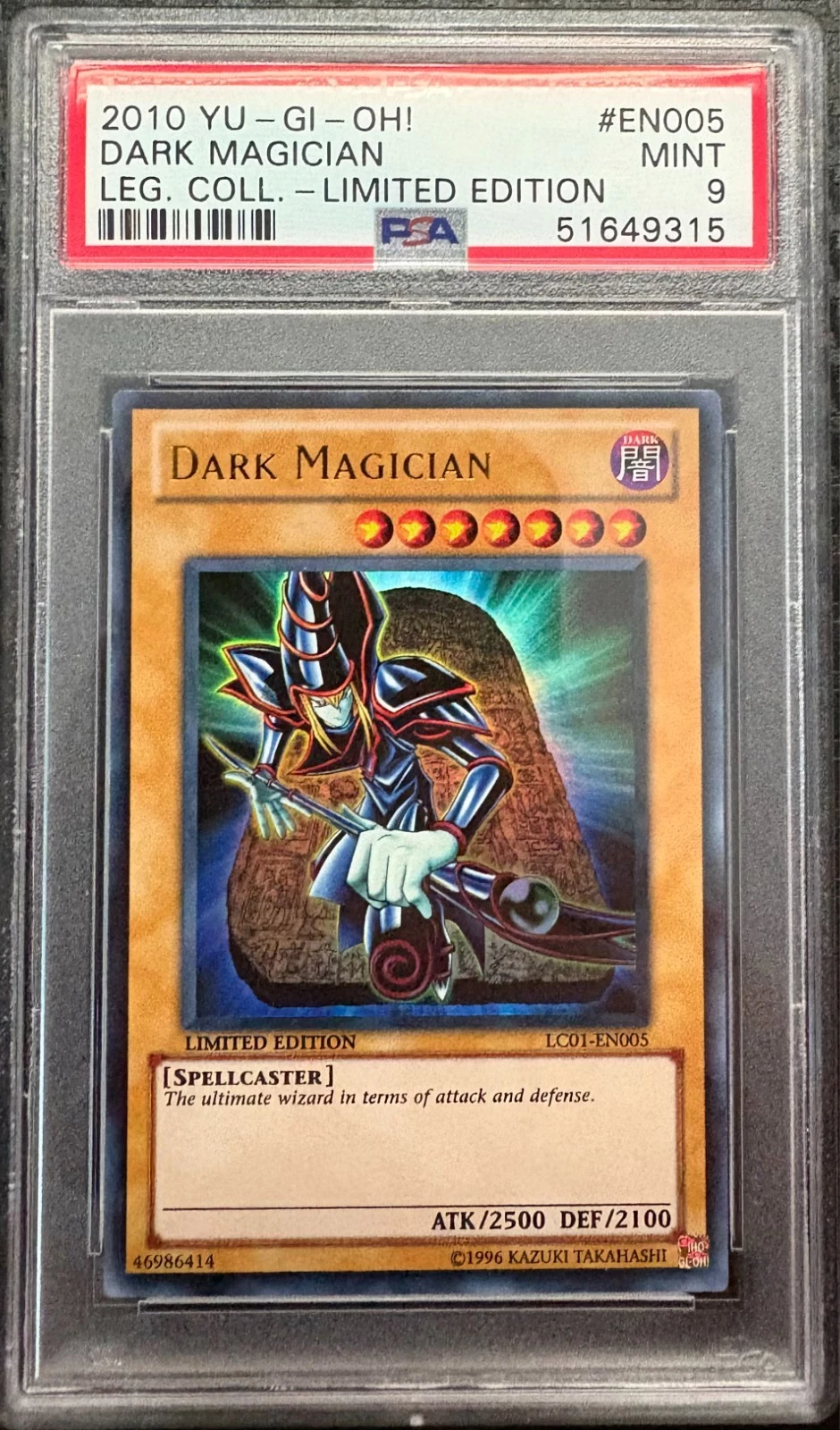 2010 YU-GI-OH! LEGEND COLLECTION #EN005 DARK MAGICIAN PSA 9
