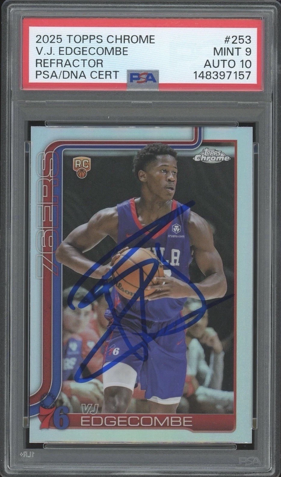 2025 Topps Chrome NBA #253 VJ Edgecombe Signed Refractor Rookie PSA 9/AUTO 10 RC