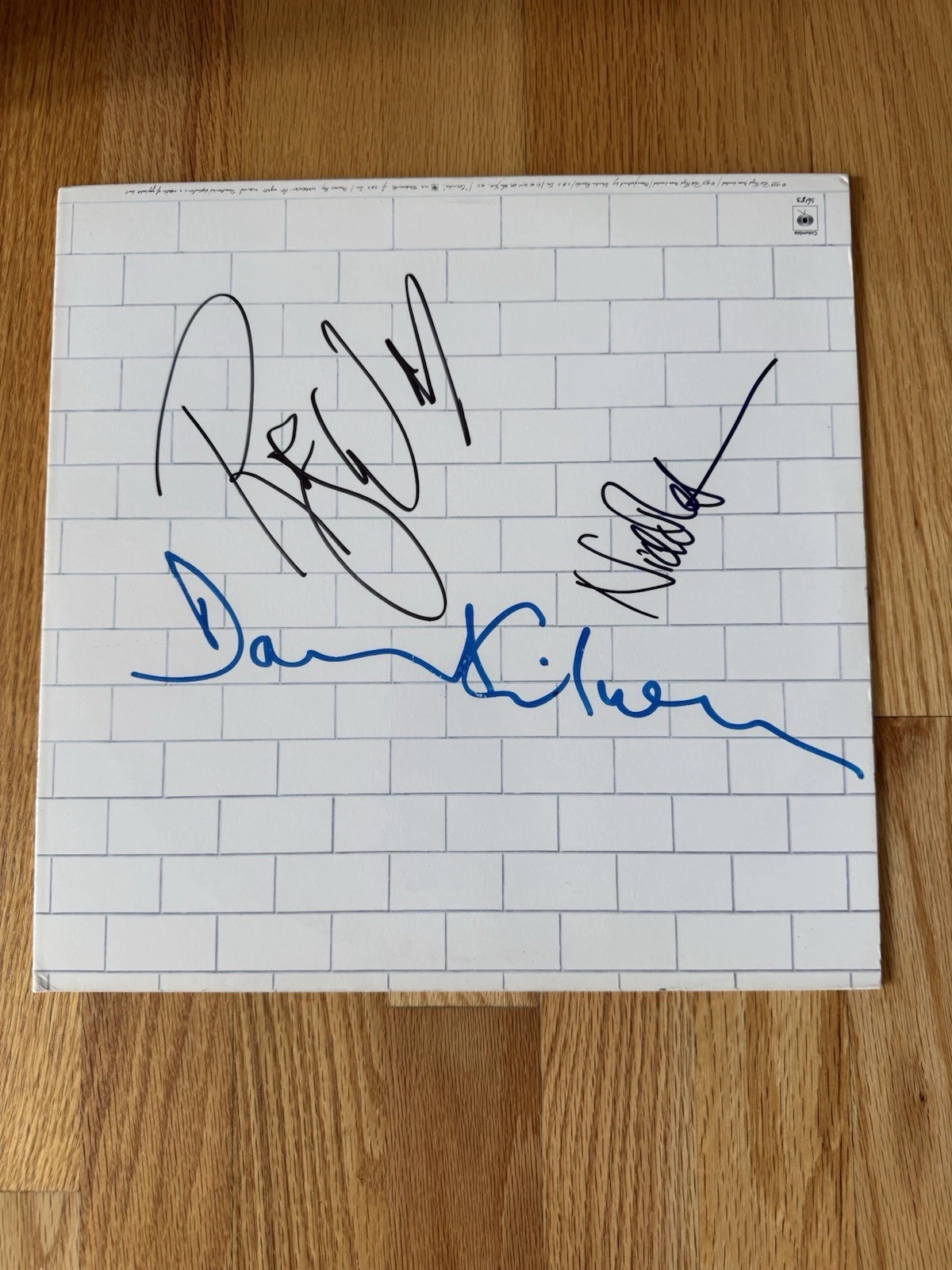 Rare Roger Waters David Gilmour Nick Mason Pink Floyd Signed Wall Album JSA +