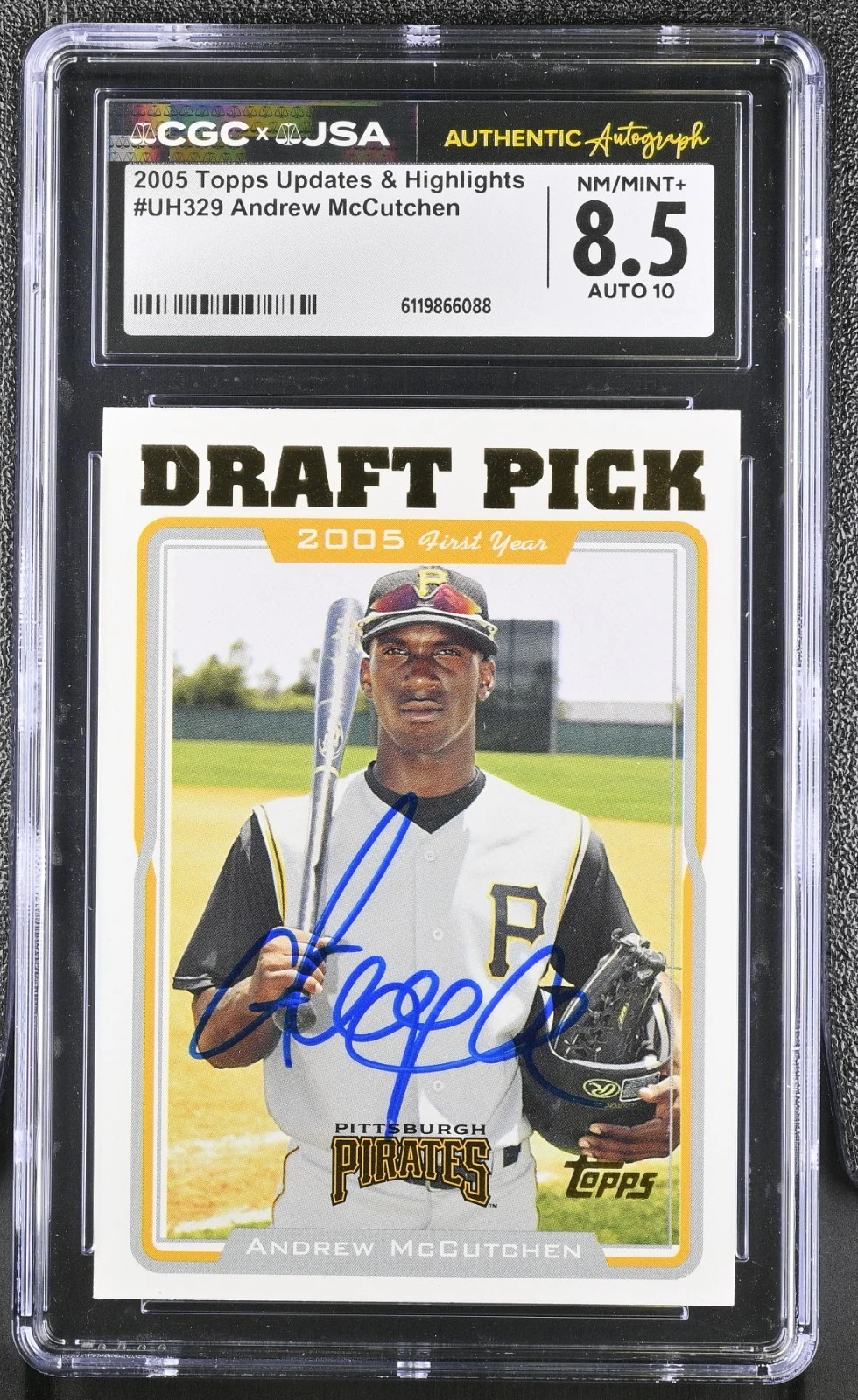 ANDREW MCCUTCHEN SIGNED 2005 TOPPS UPDATE ROOKIE CARD #UH329 CGC 8.5 JSA 10 AUTO