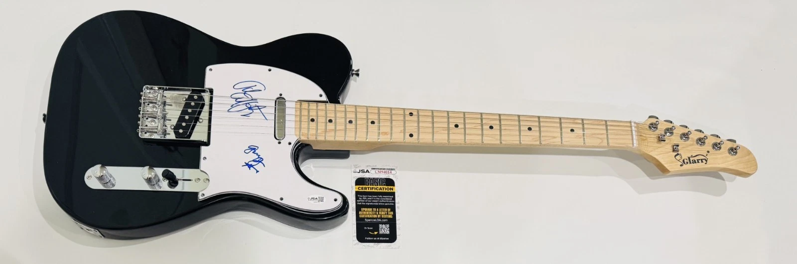 JOHN CAFFERTY AND THE BEAVER BROWN BAND SIGNED GUITAR GARY GRAMOLINI JSA COA