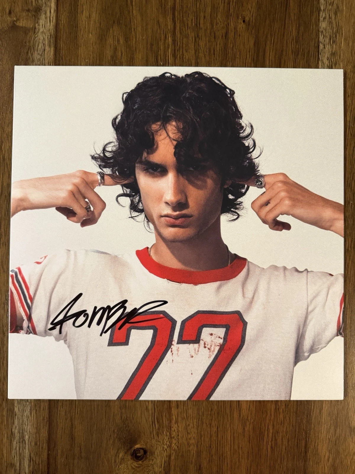 ‘Sombr’ Signed Vinyl Album ‘I Barely Know Her’ Beckett Certified