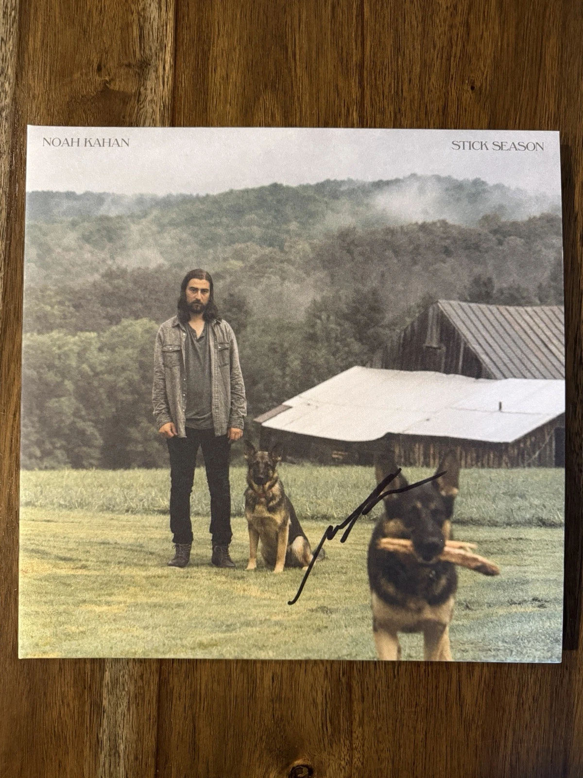 ‘Noah Kahan’ Signed Autograph Vinyl Album ‘Stick Season’ Beckett LOA