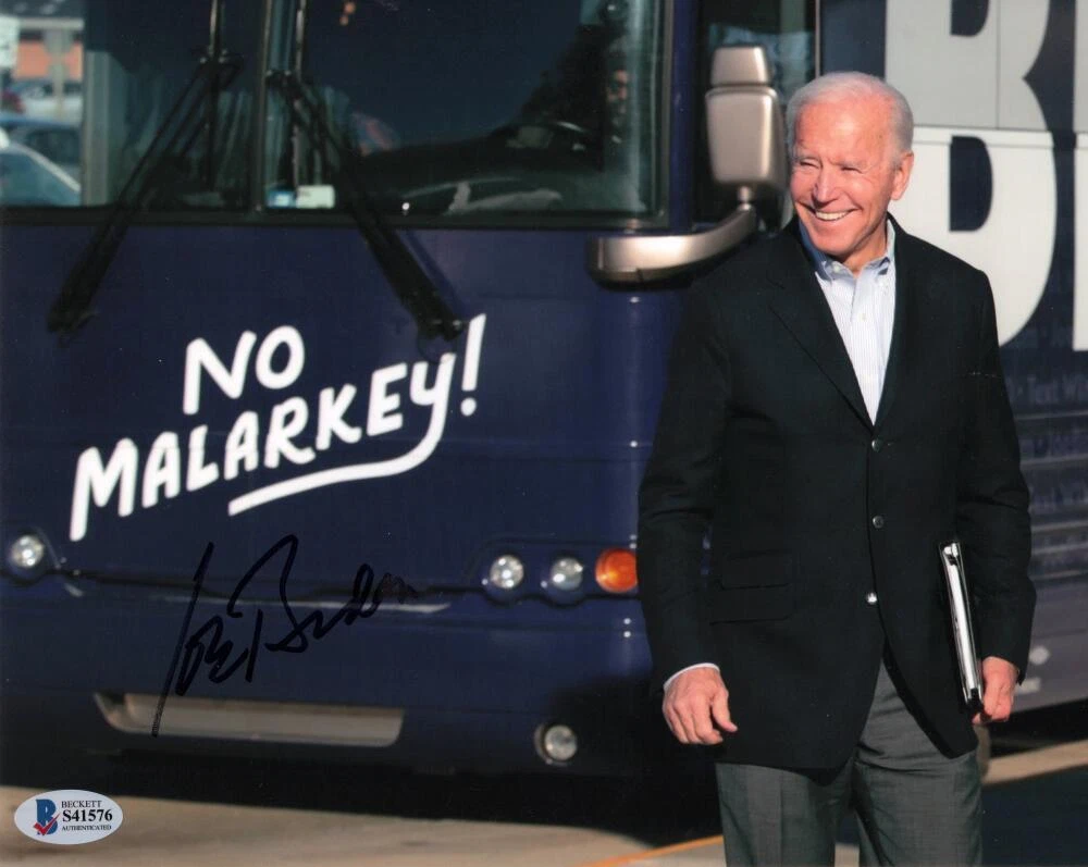 President Joe Biden Signed Autograph 8x10 Photo 2020 Campaign Trail Beckett COA