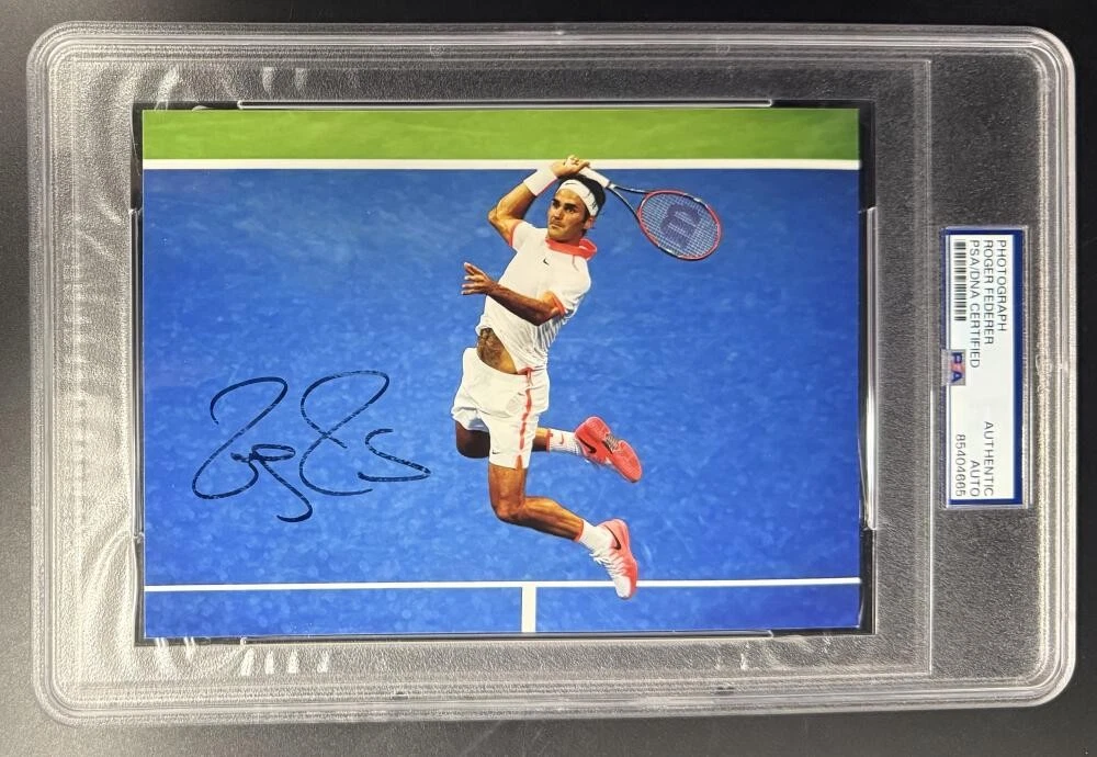 Roger Federer Signed Autograph PSA/DNA Slabbed Tennis Action Photo Wimbledon COA