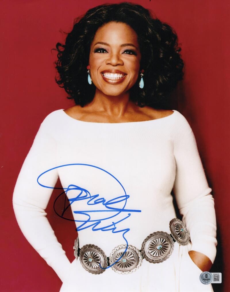 Oprah Winfrey Signed Autograph 11x14 Photo - Billionaire Talk Host Beckett COA