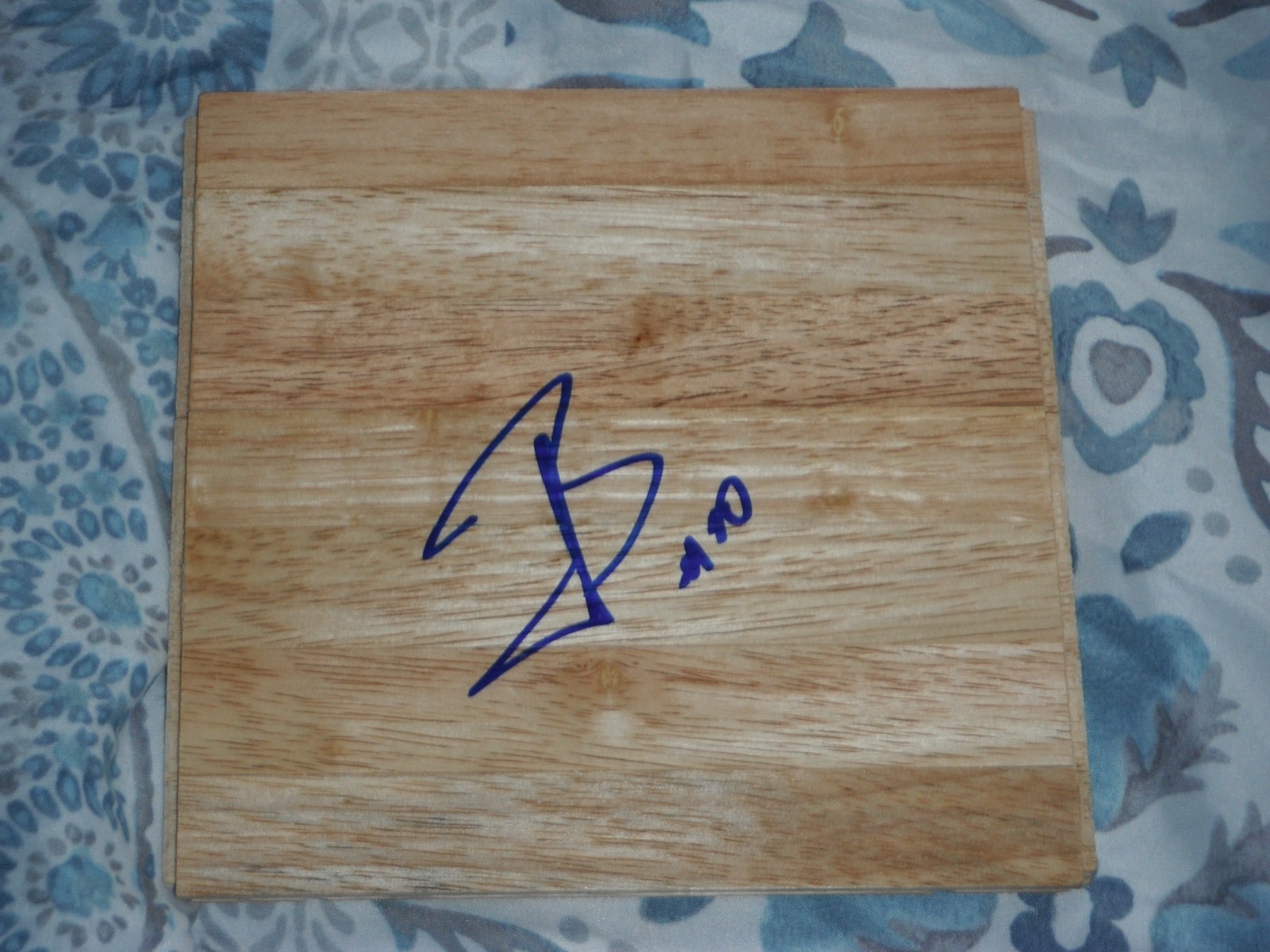 PHOENIX SUNS LEANDRO BARBOSA SIGNED WOOD FLOOR TILE