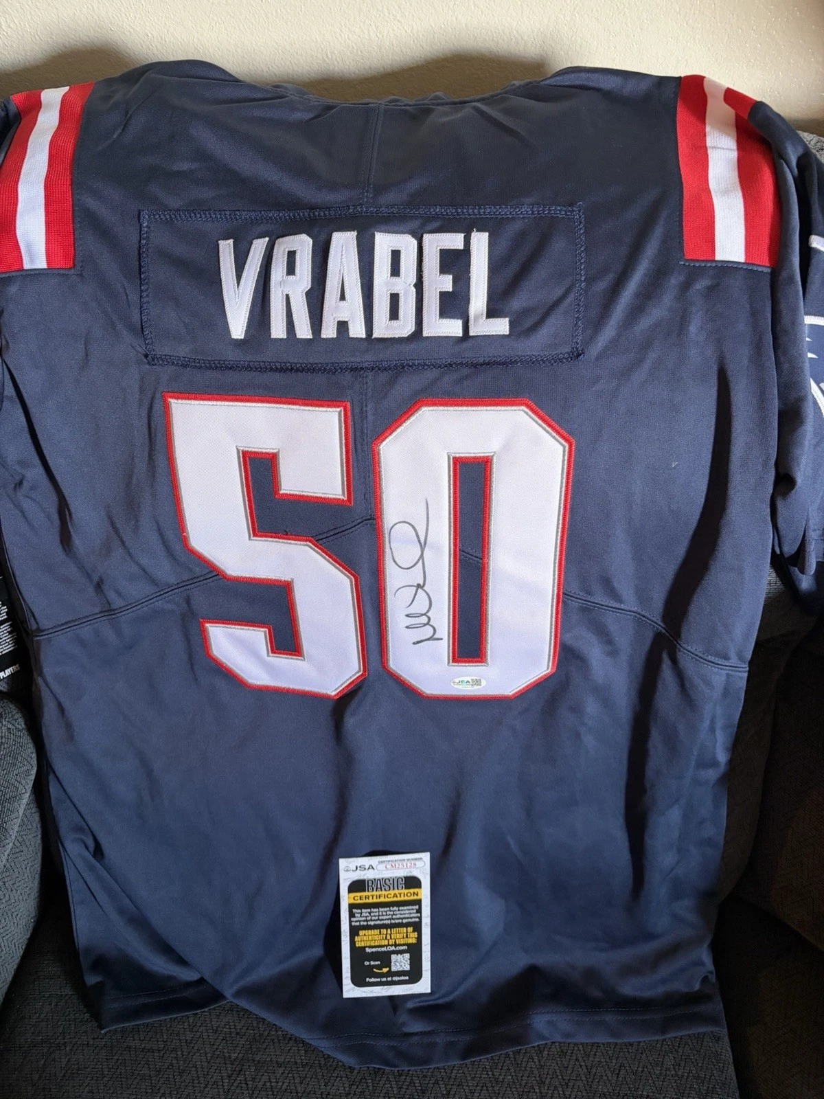 Mike Vrabel SIGNED Patriots Jersey Stitched M JSA Authentication COA