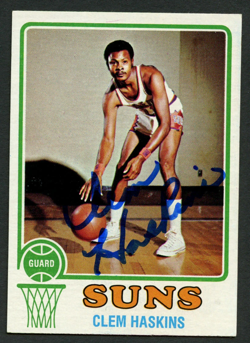 Clem Haskins #59 signed autograph auto 1973-74 Topps Basketball Trading Card