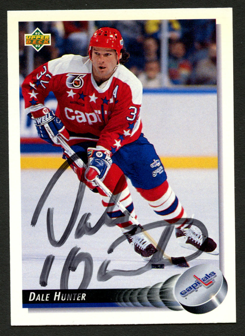Dale Hunter #131 signed autograph auto 1992-93 Upper Deck Hockey Card