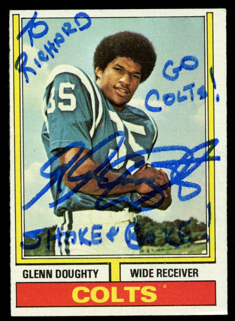 Glenn Doughty #411 signed autograph auto 1974 Topps Football Trading Card
