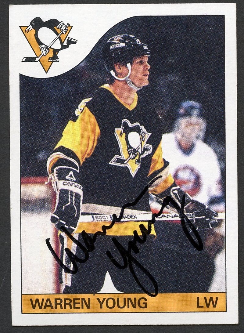 Warren Young #152 signed autograph auto 1985-86 Topps Hockey Trading Card