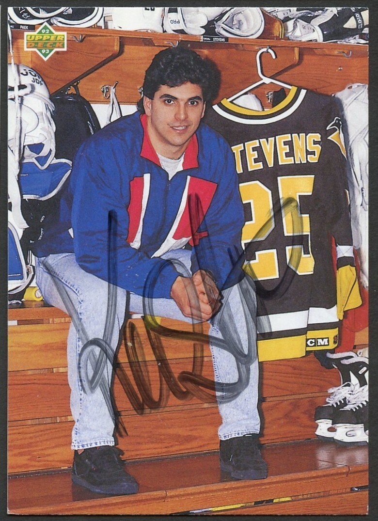Kevin Stevens #630 signed autograph auto 1992-93 Upper Deck Hockey Card