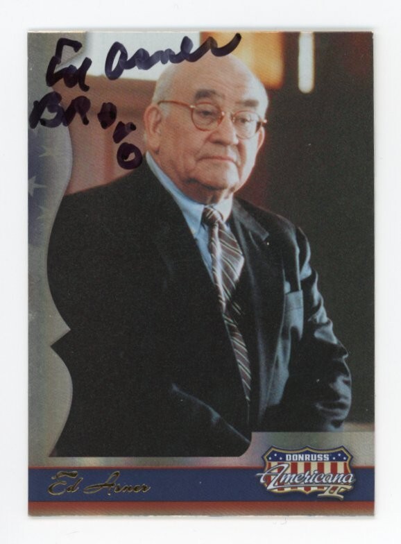 SIGNED CARD AUTO 2008 PANINI AMERICANA II ED ASNER #165 ACTOR D. 2021
