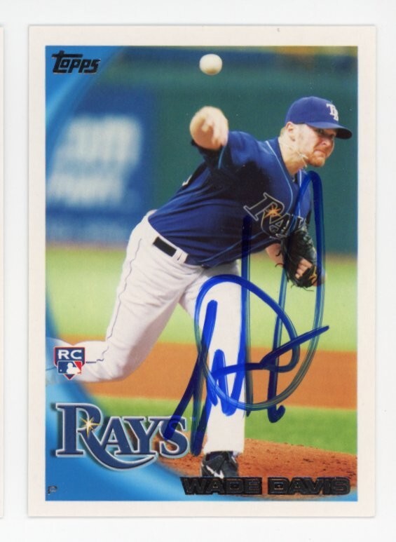 SIGNED BASEBALL CARD AUTO TOPPS 2010 WADE DAVIS #162 TAMPA BAY RAYS RC ROOKIE