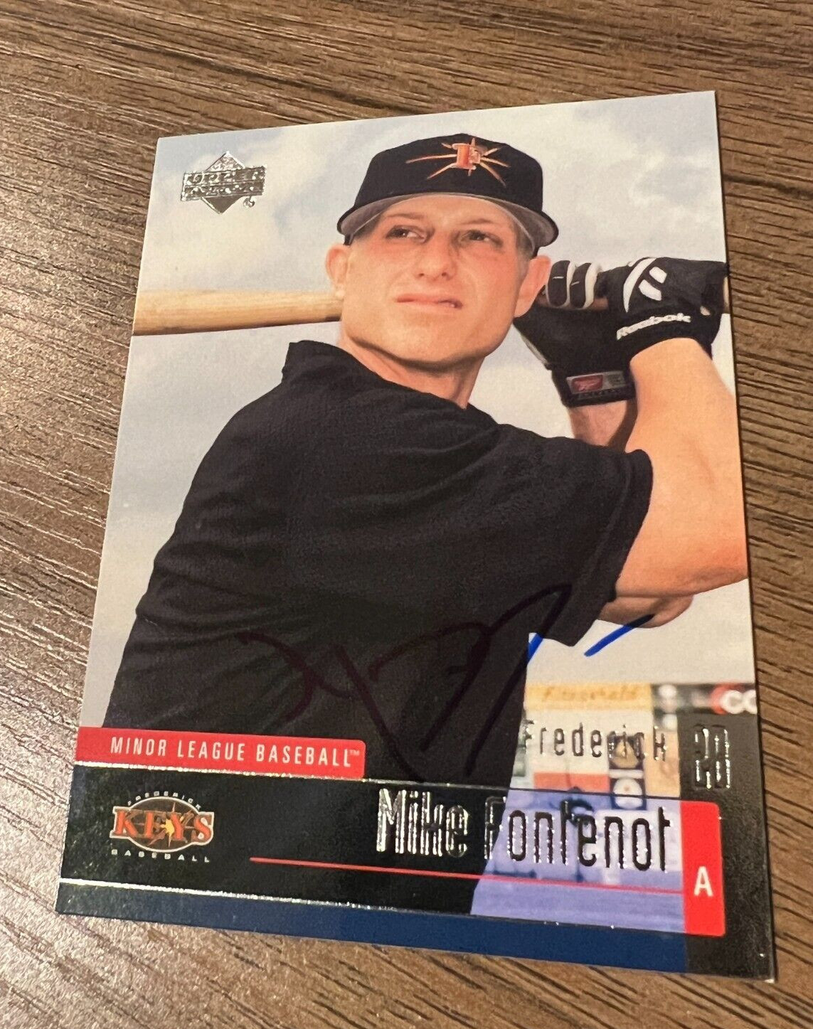 SIGNED BASEBALL CARD AUTO BALTIMORE ORIOLES MIKE FONTENOT 2002 UD MILB 124 MINOR