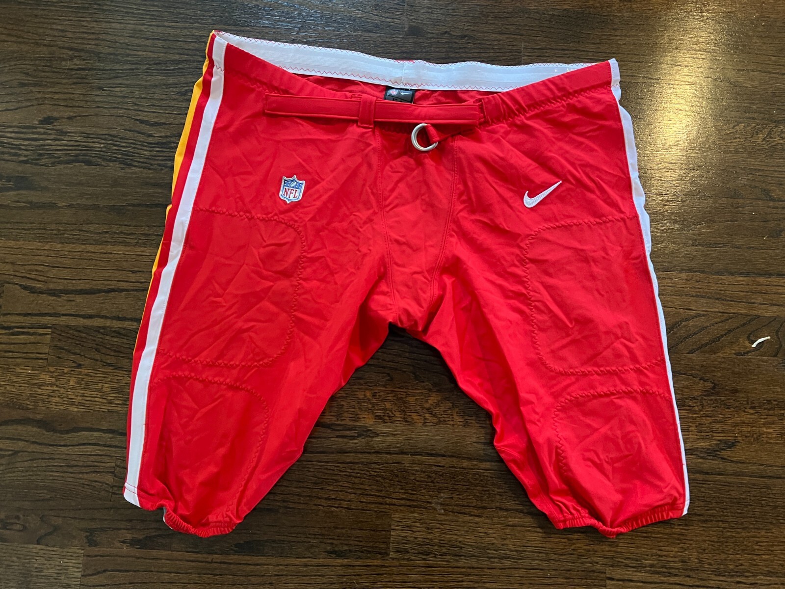 2017 TEAM GAME ISSUED KANSAS CITY CHIEFS RED FOOTBALL PANTS SIZE 54