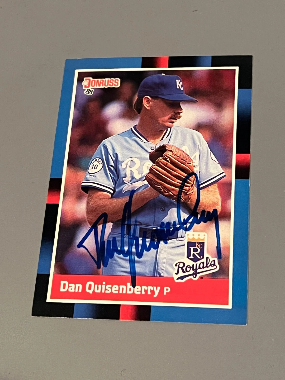 SIGNED BASEBALL CARD AUTO  DAN QUISENBERRY KANSAS CITY ROYALS 1988 DONRUSS #471