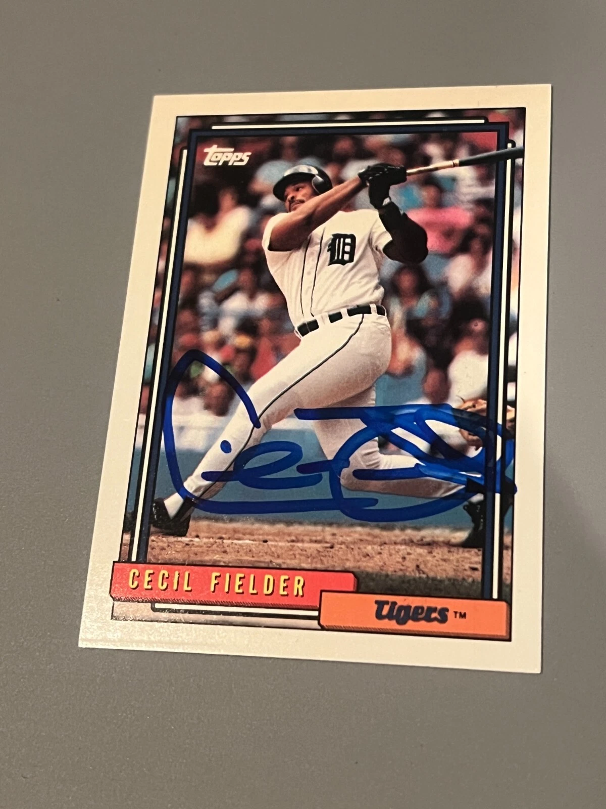 SIGNED BASEBALL CARD AUTO CECIL FIELDER DETROIT TIGERS 1992 TOPPS #425